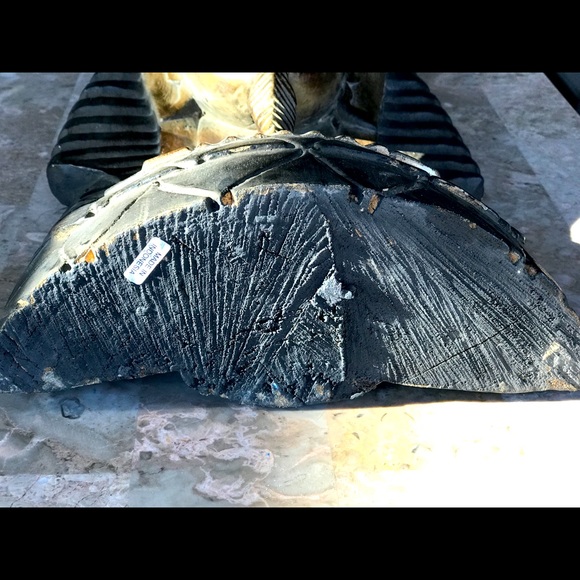 Indonesian Statue - Picture 2 of 3